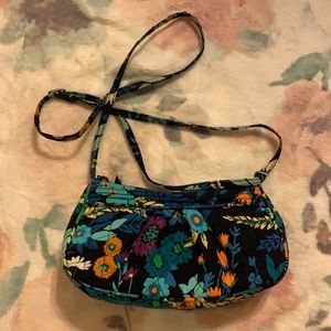 Vera Bradley blue floral pattern